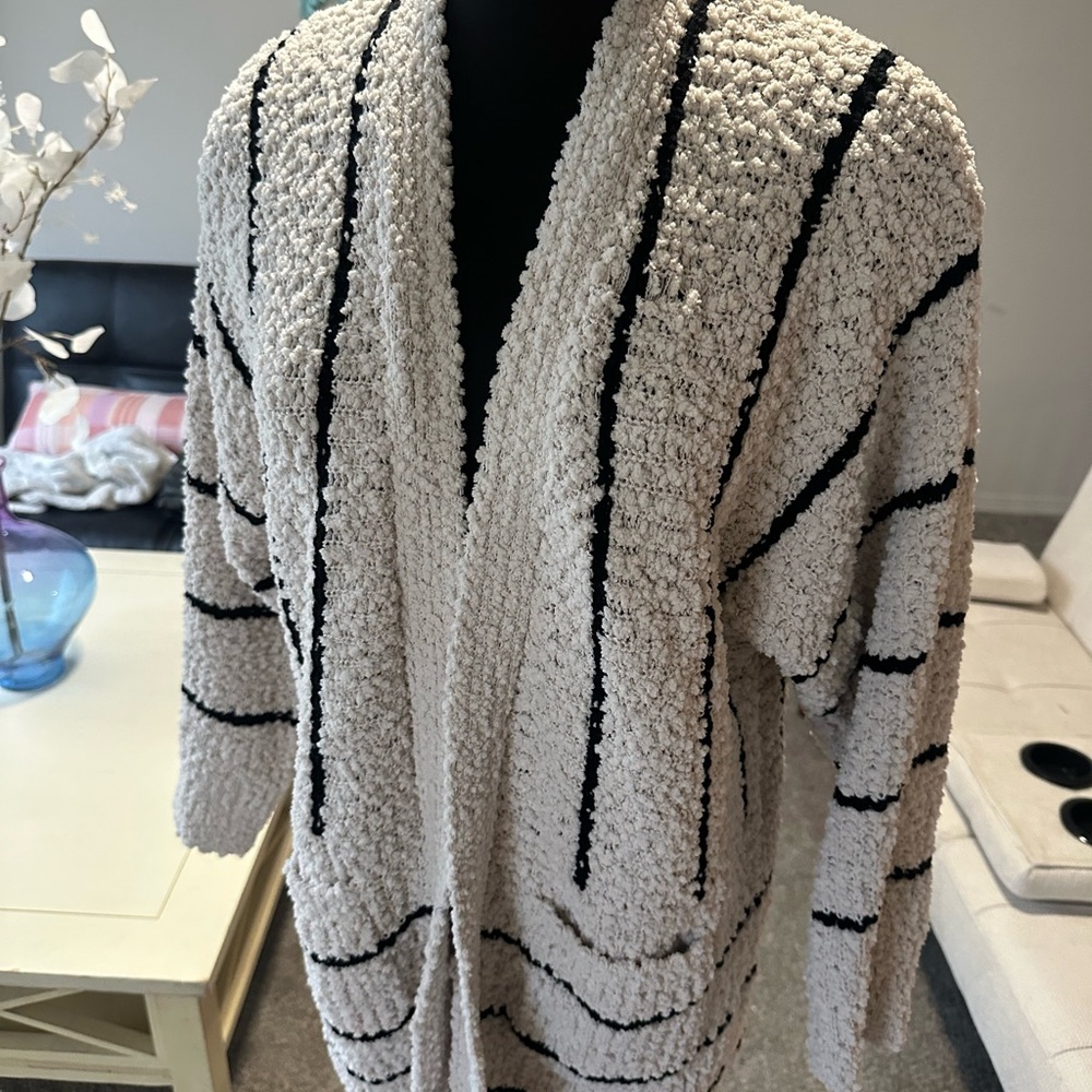 Nordstrom Cream and Black Chunky Knit Cardigan